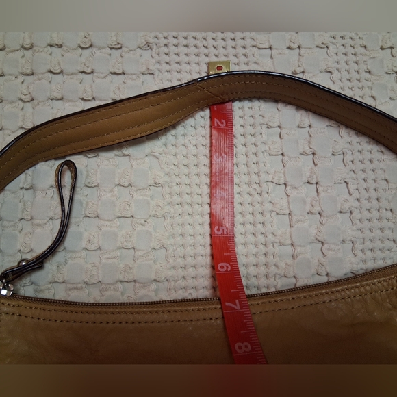 Tignanello Tan Leather Shoulder Bag With Crossbody Strap - Picture 7 of 13